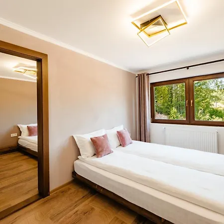 Forest Ghermin Villa Negreni