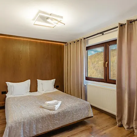Villa Forest Ghermin *
