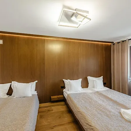 Forest Ghermin Villa Negreni